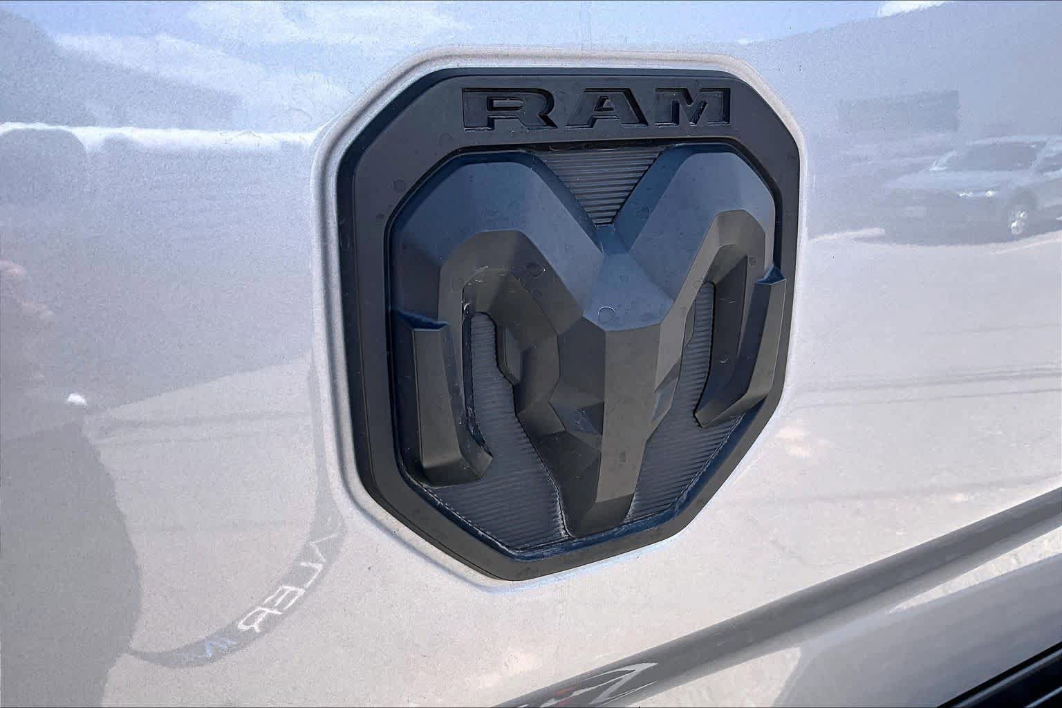 Used 2024 RAM 3500 Laramie w/ Night Edition AWD/4WD image 30