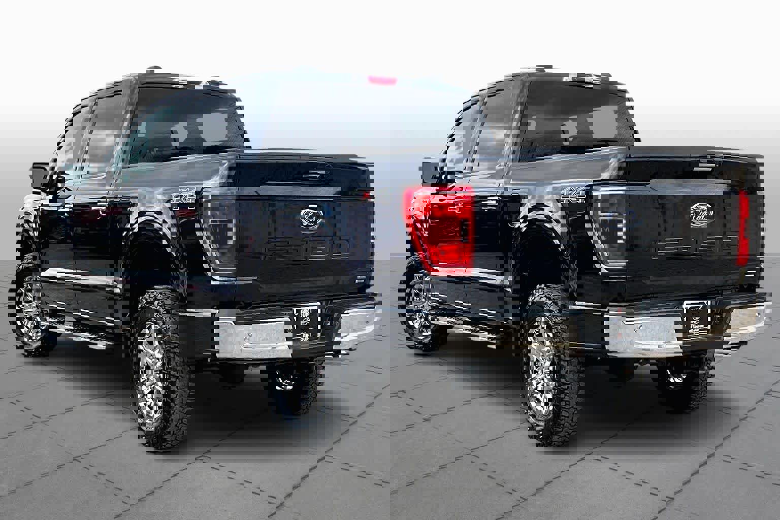 Certified 2023 Ford F150 XLT w/ Equipment Group 302A High image 12