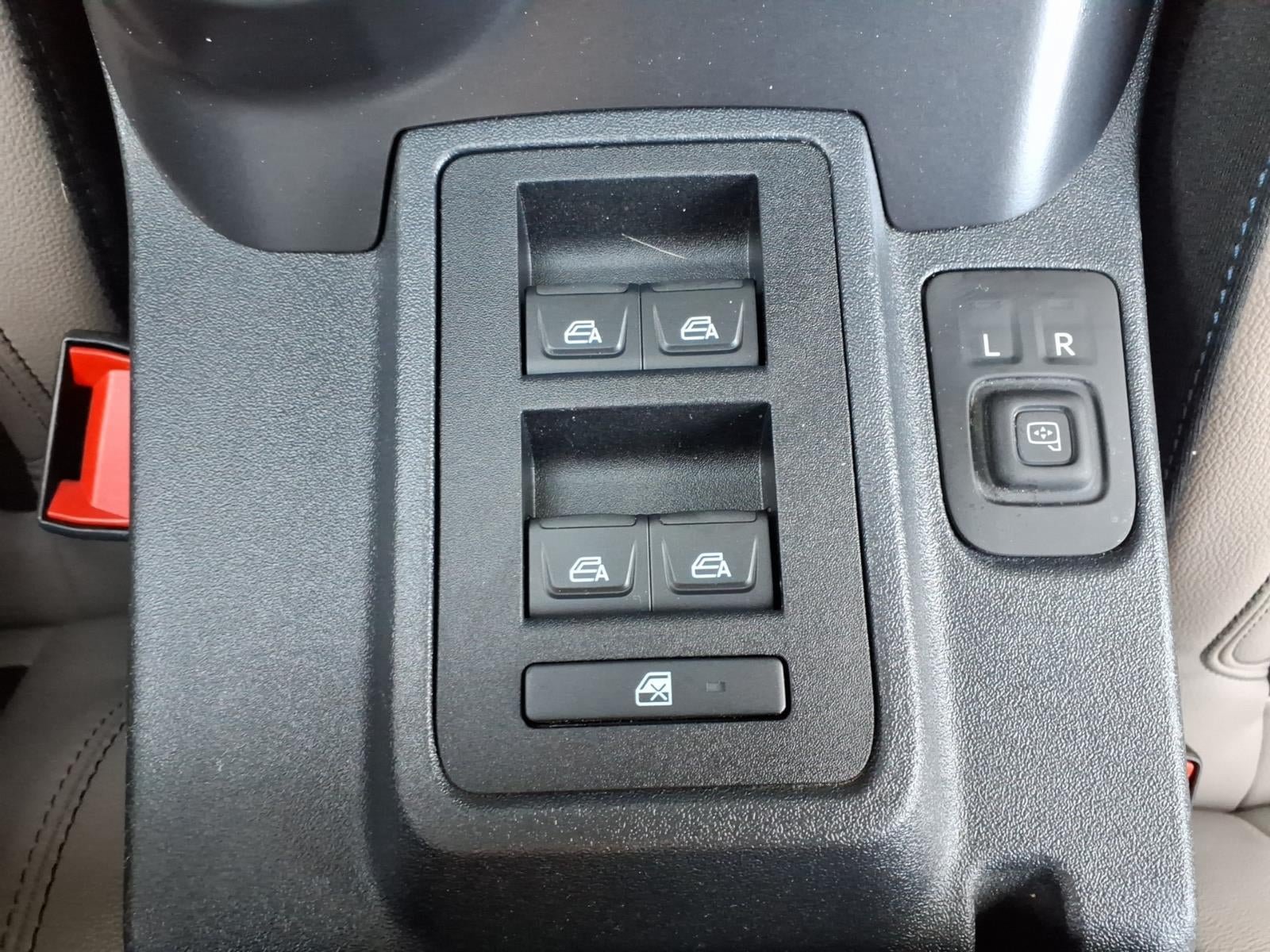 Certified 2024 Ford Bronco Wildtrak AWD/4WD image 21