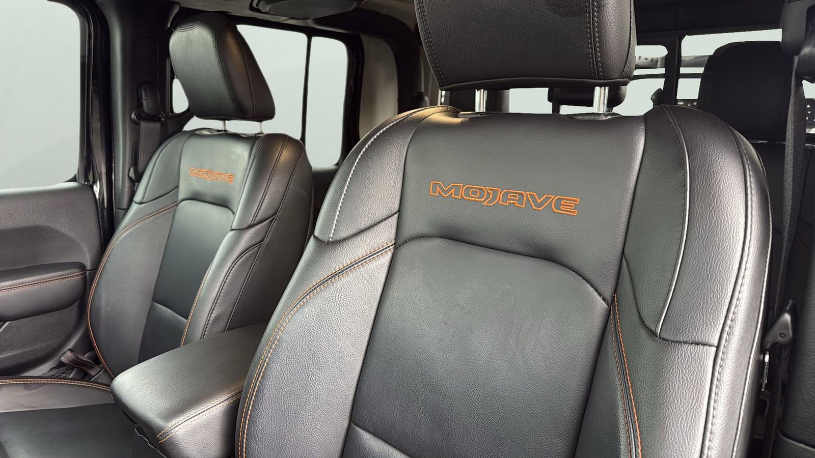 Used 2021 Jeep Gladiator Mojave image 10