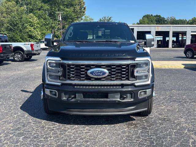 Certified 2023 Ford F450 Platinum w/ FX4 Off-Road Package AWD/4WD image 2
