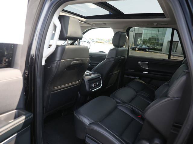 Certified 2025 Ford Expedition Max Platinum AWD/4WD image 33