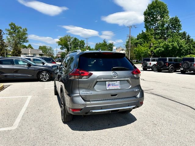 Used 2020 Nissan Rogue SL w/ Premium Package AWD/4WD image 13