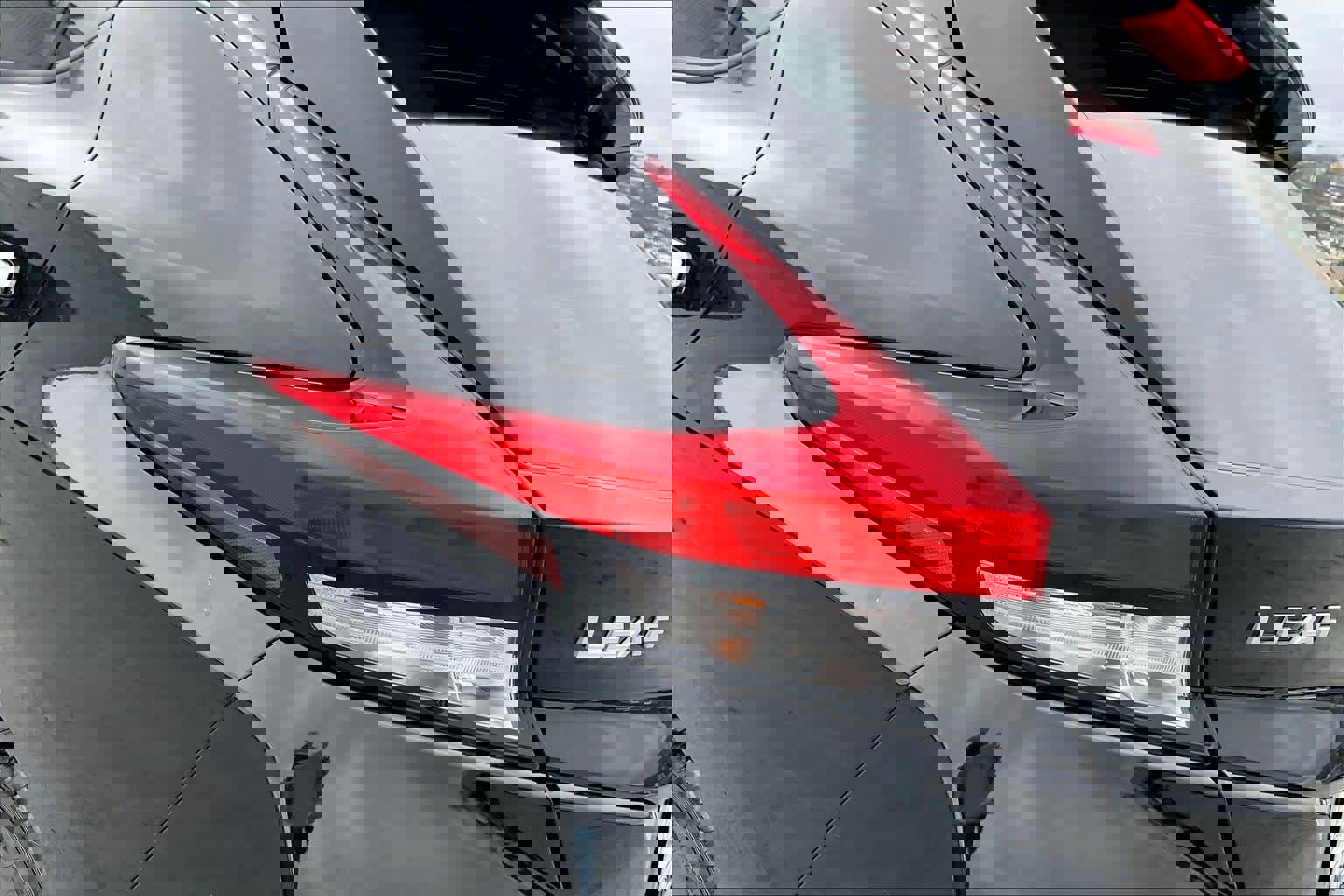 Used 2019 Nissan Leaf SV Plus w/ SV Plus Technology Package image 32