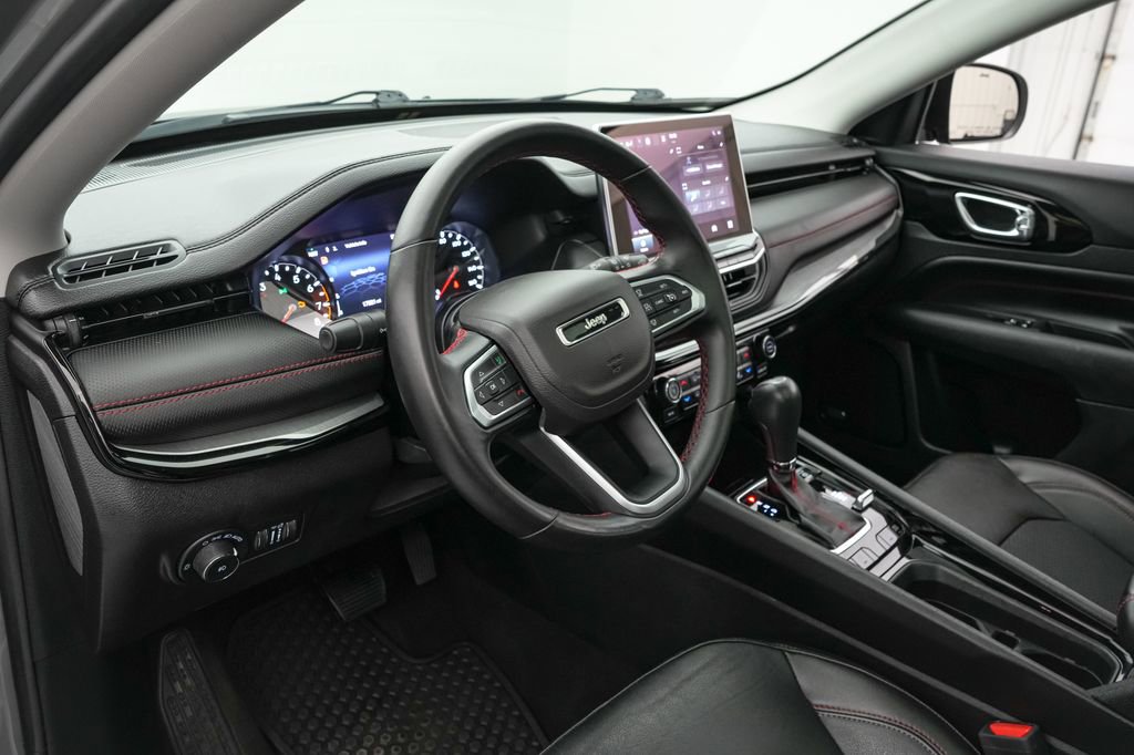 Used 2022 Jeep Compass Trailhawk w/ Sun and Sound Group AWD/4WD image 20