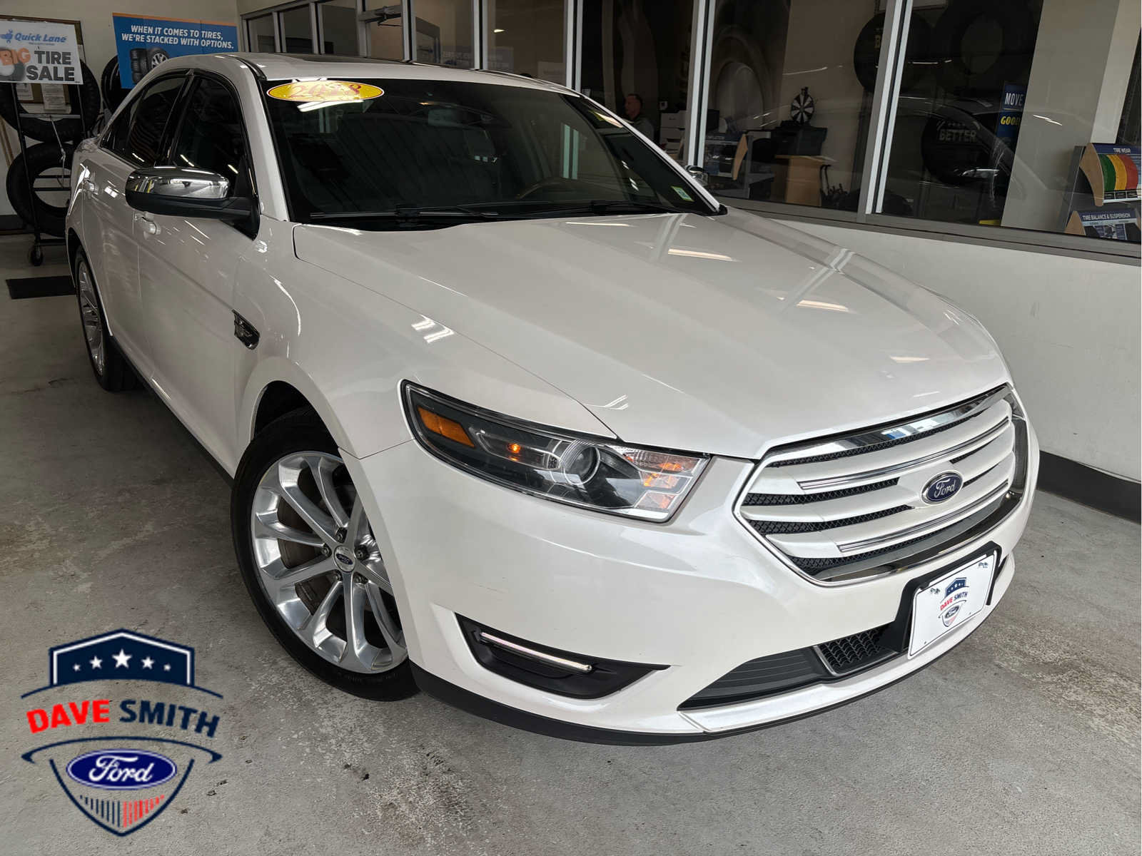 Certified 2018 Ford Taurus Limited AWD/4WD image 1
