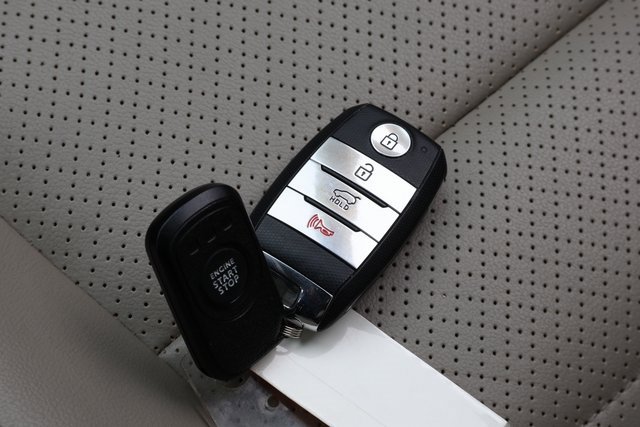 Used 2020 Kia Sorento EX image 36