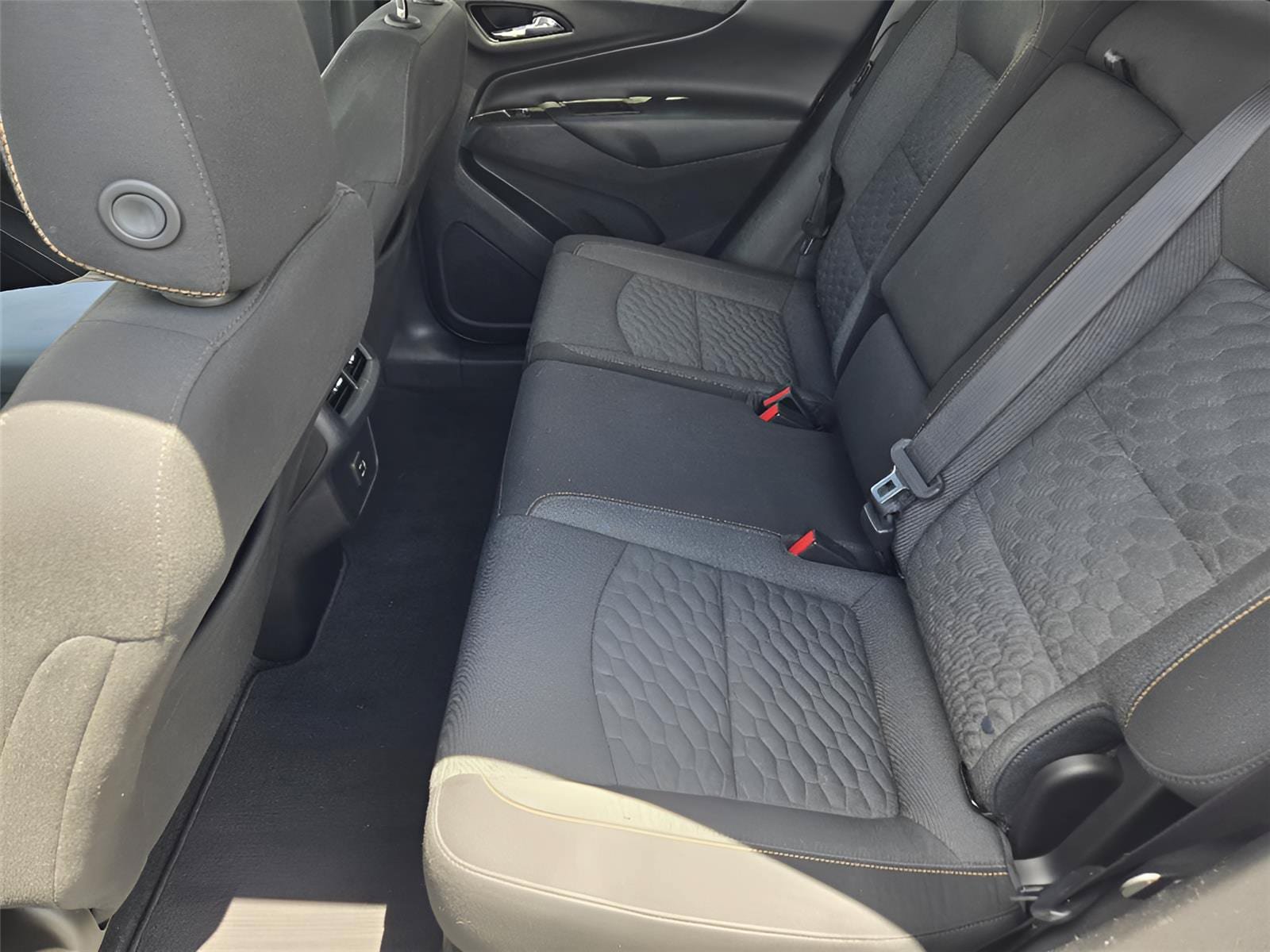 Used 2019 Chevrolet Equinox LT FWD image 29