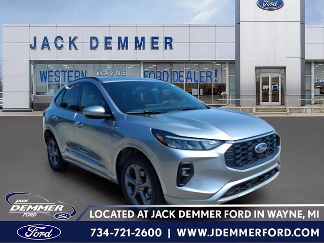 Certified 2024 Ford Escape ST-Line Select w/ Tech Pack #1 AWD/4WD image 1