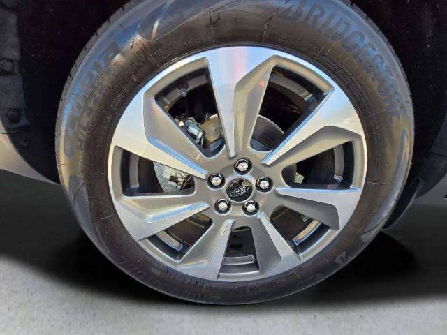 Certified 2023 Ford Escape Platinum w/ Premium Technology Package AWD/4WD image 32