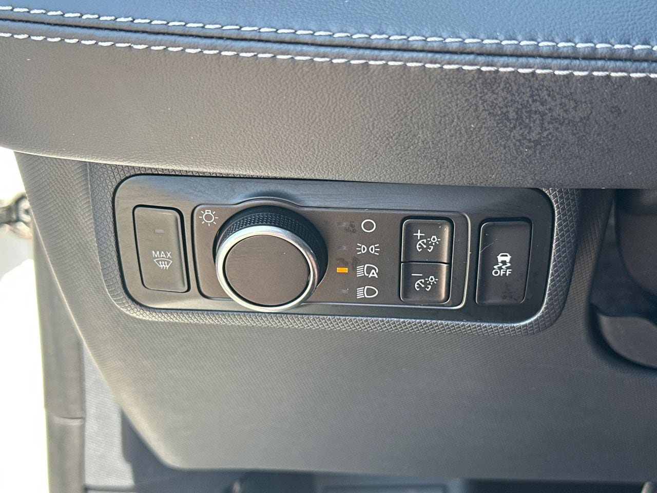 Certified 2023 Ford Mustang Mach-E Select w/ Comfort Package Lite RWD image 34