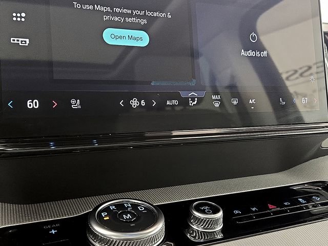 Certified 2025 Ford Expedition Active AWD/4WD image 18