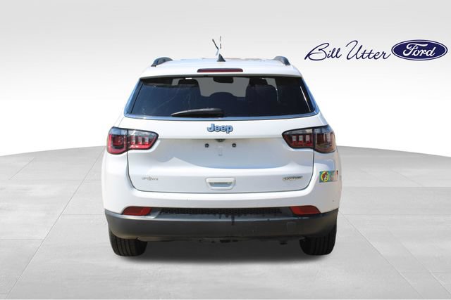 Used 2022 Jeep Compass Latitude w/ Convenience Group FWD image 6