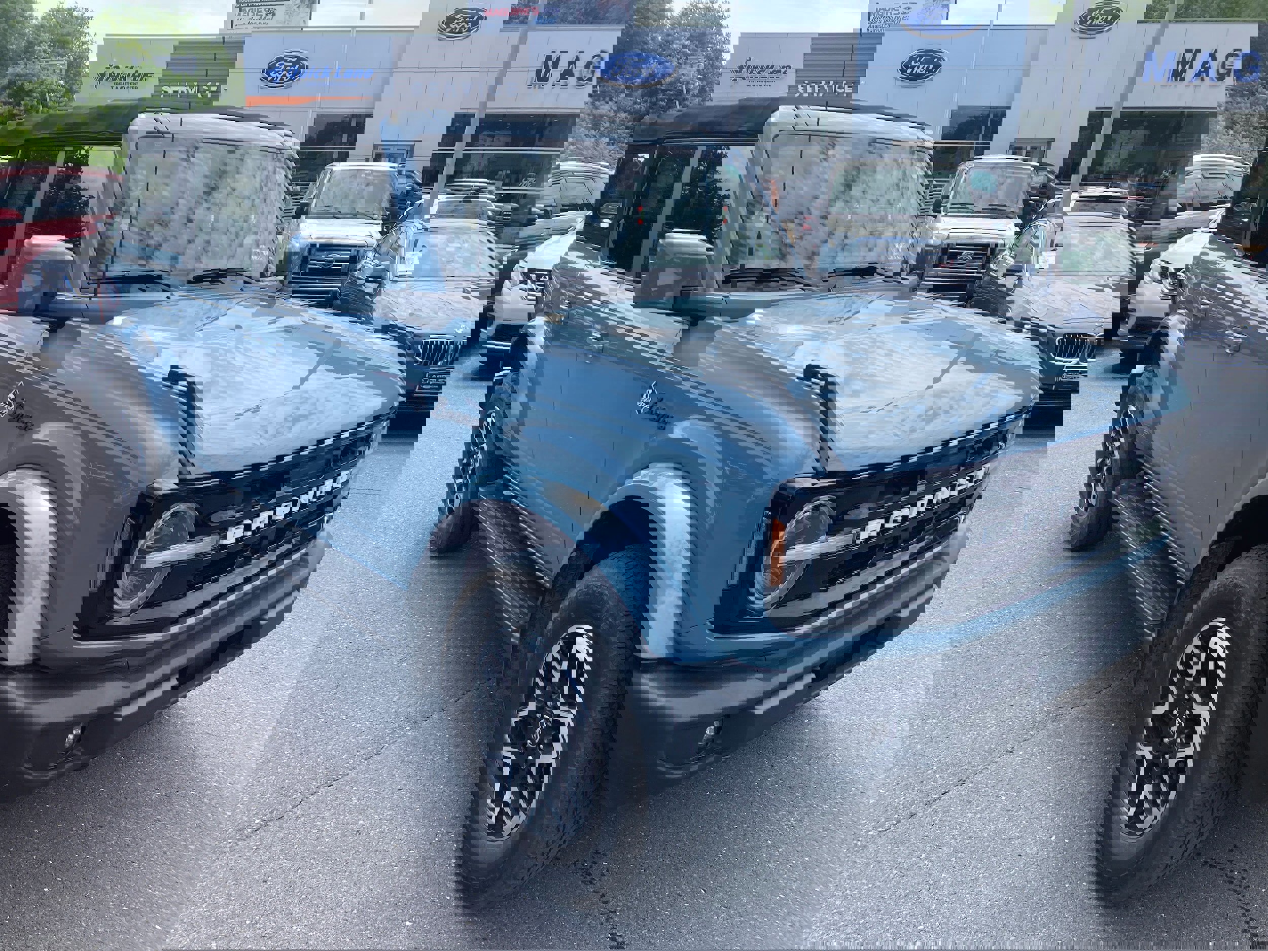 Certified 2022 Ford Bronco Outer Banks image 6