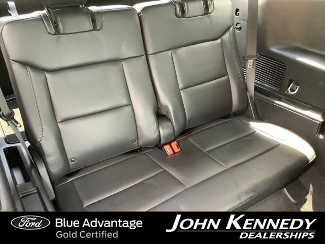 Certified 2023 Ford Explorer XLT w/ Equipment Group 202A AWD/4WD image 32