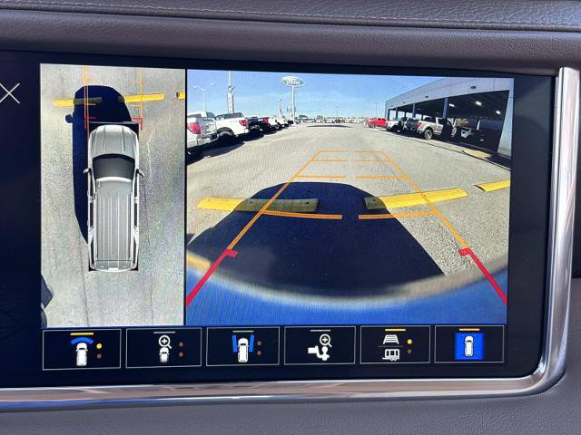 Used 2022 GMC Yukon XL Denali RWD image 27