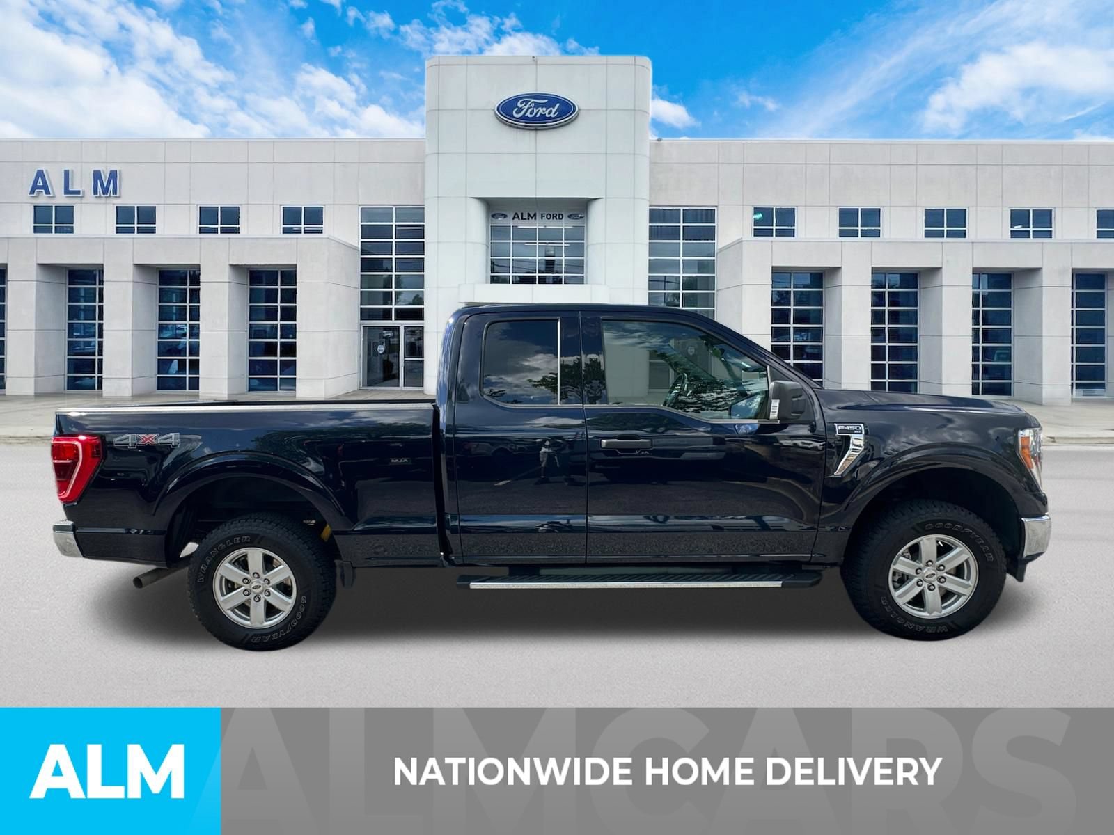 Certified 2021 Ford F150 XLT w/ Equipment Group 301A Mid AWD/4WD image 4
