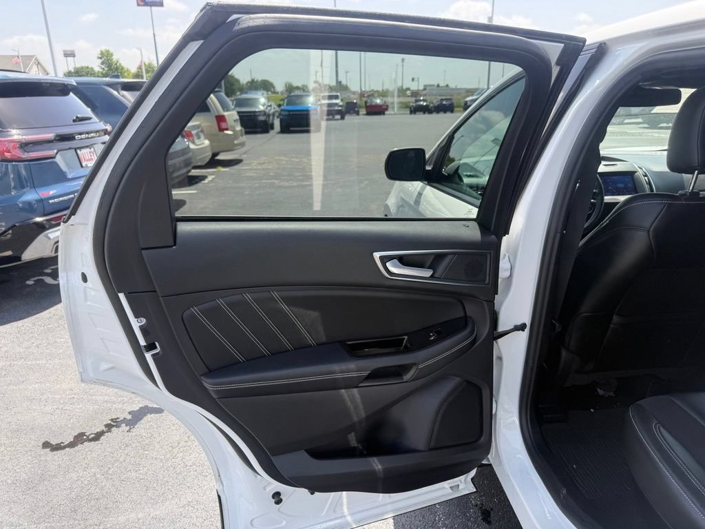 Certified 2020 Ford Edge ST w/ Equipment Group 401A AWD/4WD image 38