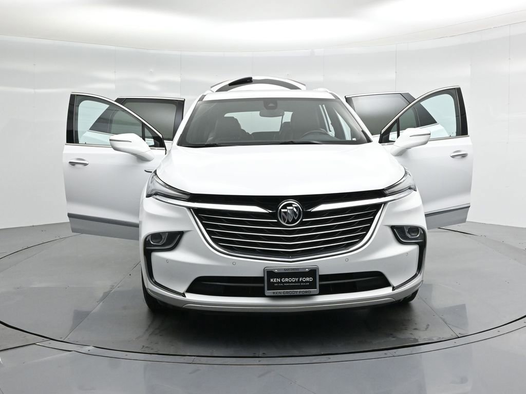 Used 2022 Buick Enclave Essence image 52
