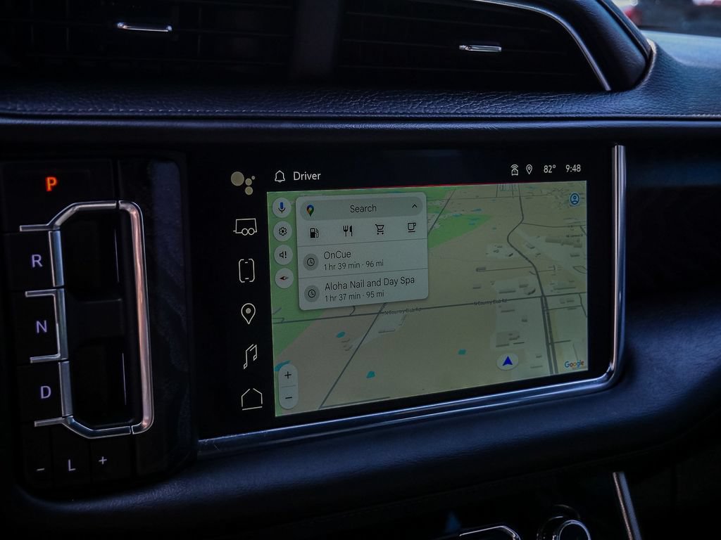 Used 2024 GMC Yukon Denali w/ Advanced Technology Package AWD/4WD image 63