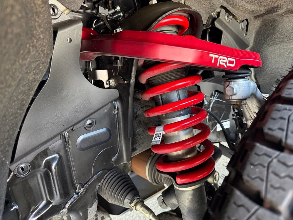 Used 2025 Toyota Tacoma TRD Pro AWD/4WD image 41