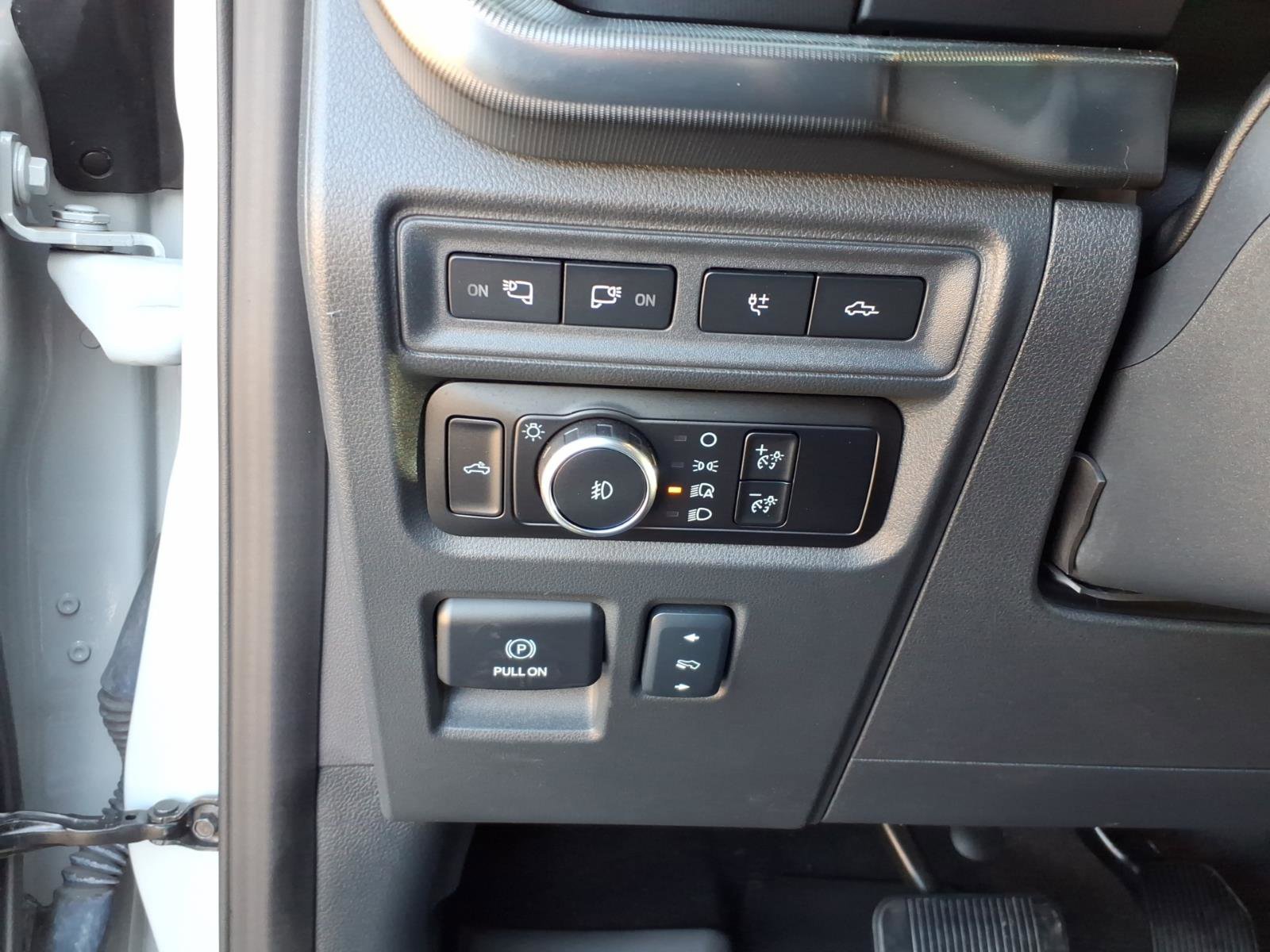 Certified 2024 Ford F150 Raptor AWD/4WD image 18