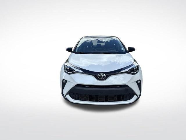 Used 2022 Toyota C-HR Limited FWD image 3