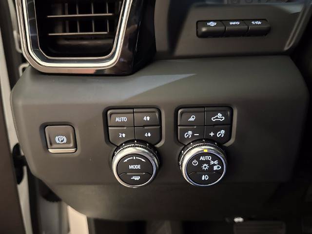 Used 2024 GMC Sierra 2500 Denali w/ Denali Reserve Package AWD/4WD image 21