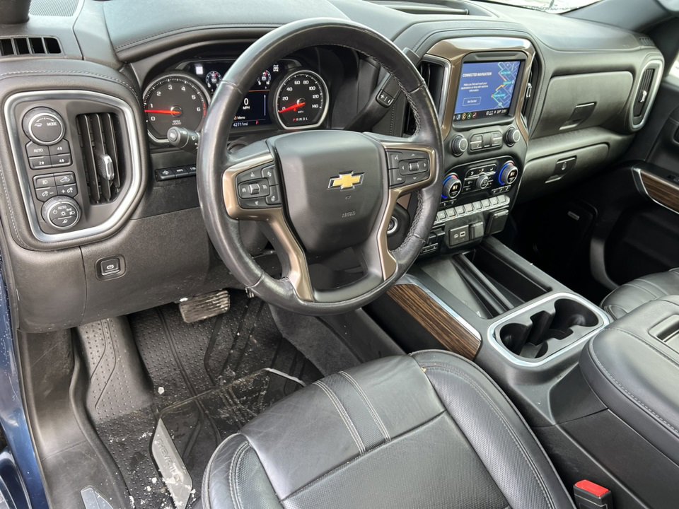 Used 2022 Chevrolet Silverado 1500 High Country w/ Technology Package image 27
