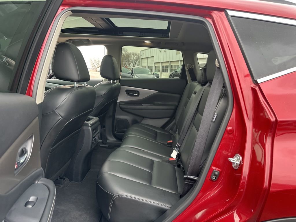 Used 2024 Nissan Murano SV image 19