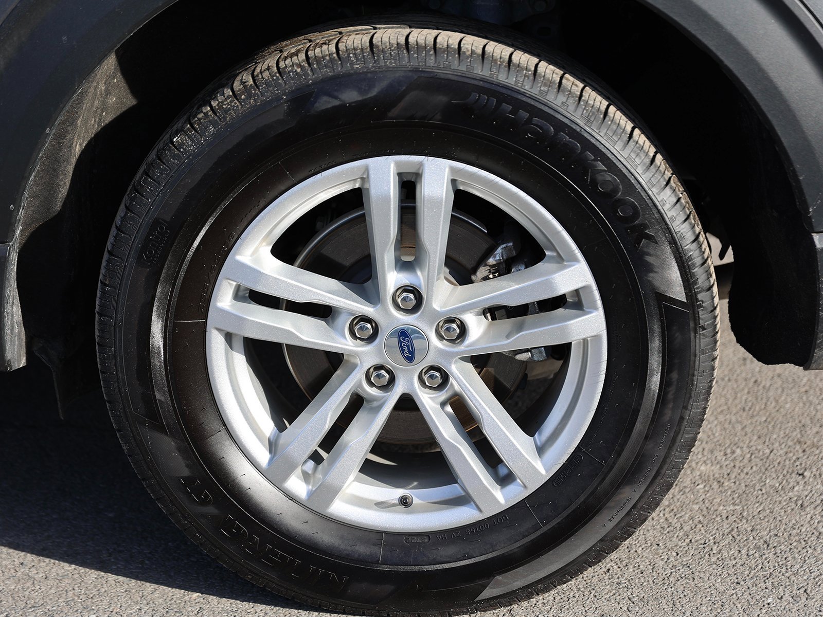 Certified 2022 Ford Explorer XLT image 11