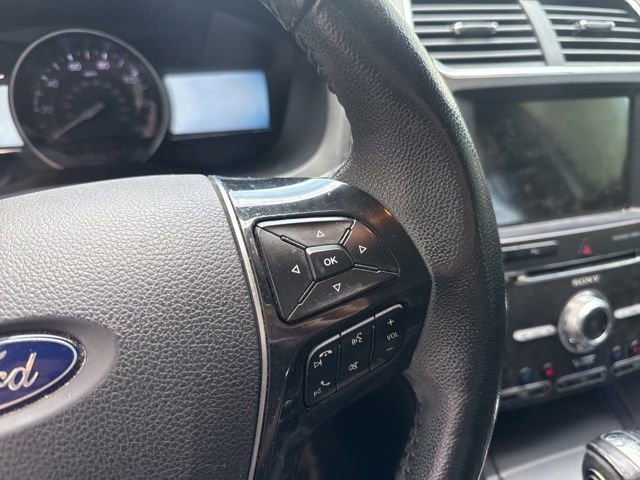 Certified 2018 Ford Explorer Limited FWD image 21