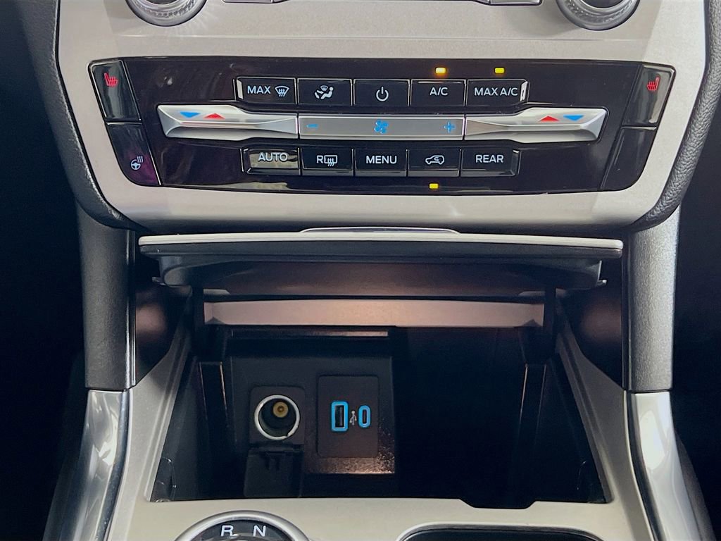 Certified 2023 Ford Explorer XLT w/ Equipment Group 202A AWD/4WD image 21