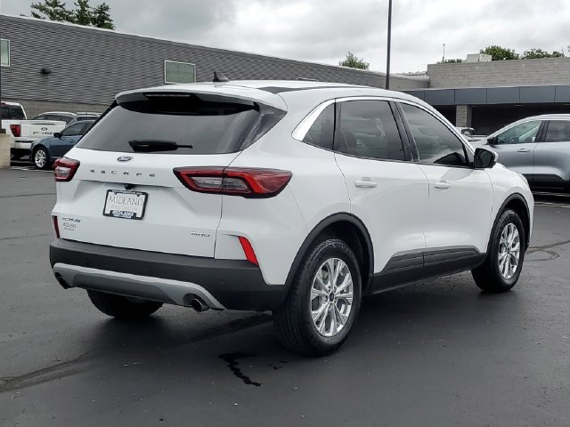 Certified 2023 Ford Escape Active w/ Tech Pack #2 AWD/4WD image 3
