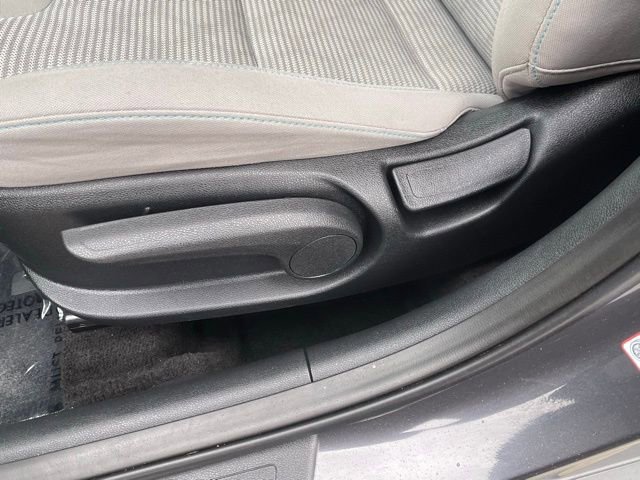 Used 2018 Kia Niro LX image 14