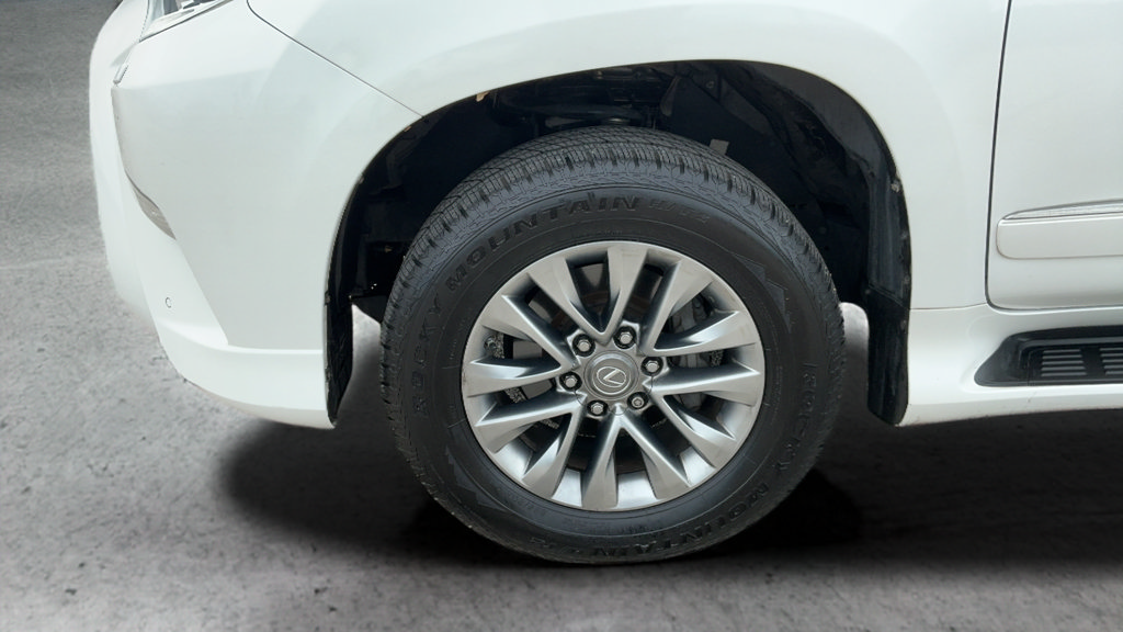 Used 2018 Lexus GX 460 Luxury w/ Preferred Accessory Package AWD/4WD image 25