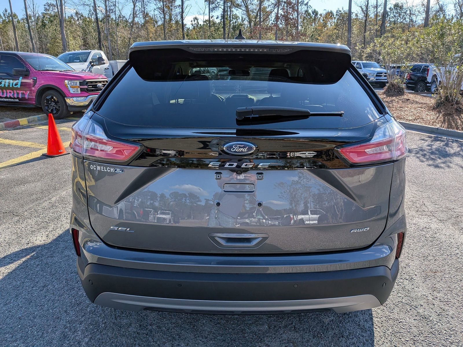 Certified 2023 Ford Edge SEL w/ Convenience Package image 5