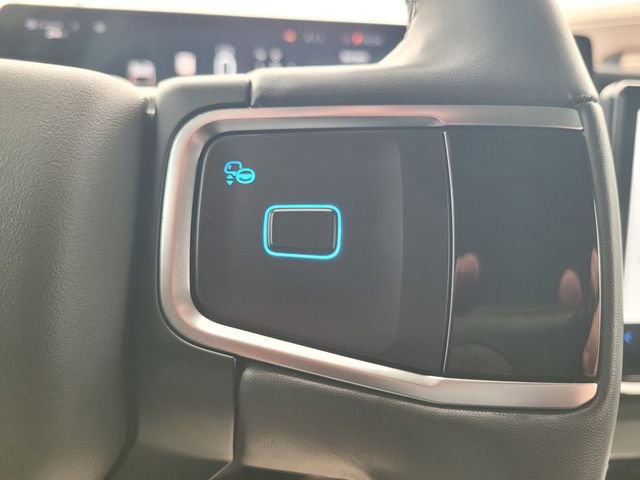 Certified 2025 Ford Expedition Active image 26