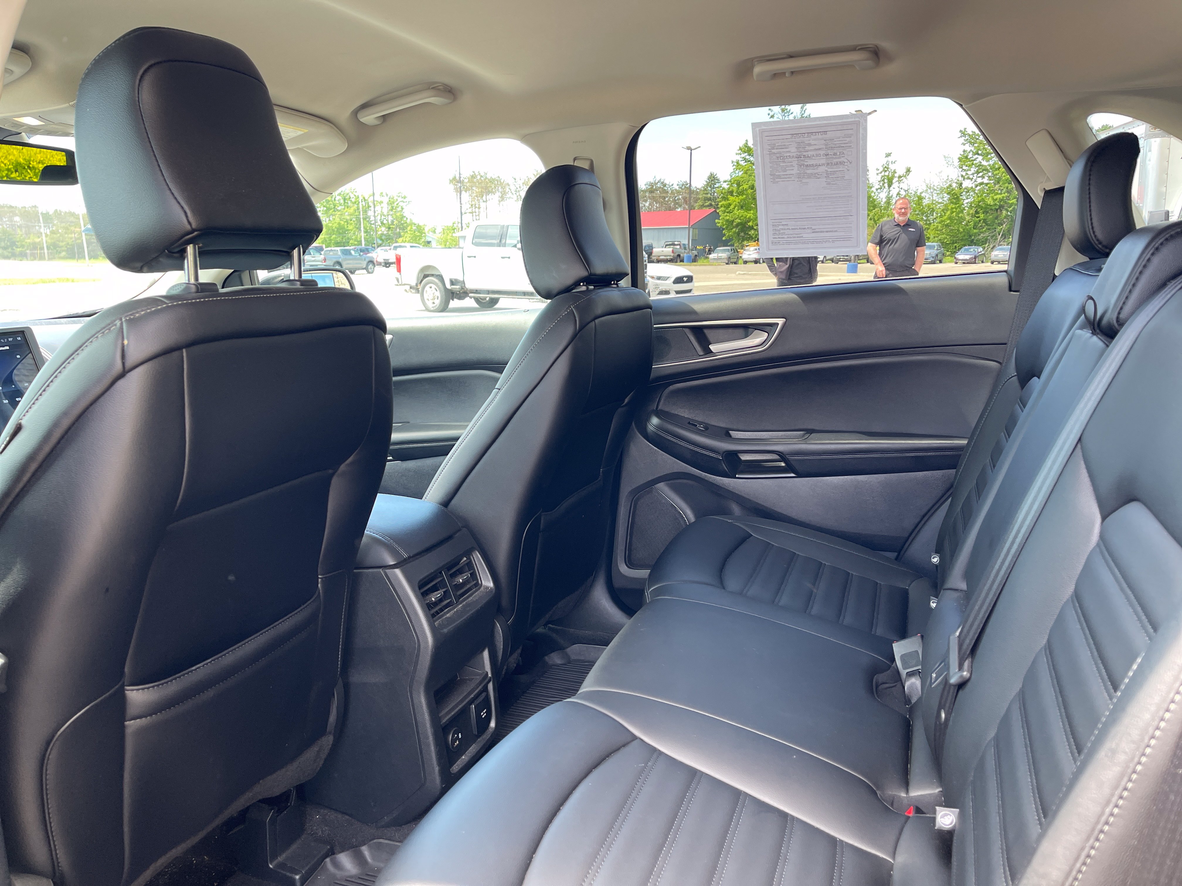 Certified 2021 Ford Edge SEL w/ Convenience Package AWD/4WD image 11