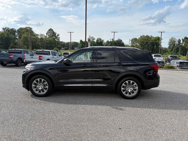 Certified 2026 Ford Explorer Platinum AWD/4WD image 6