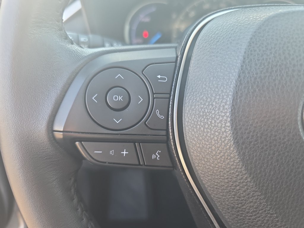 Used 2020 Toyota RAV4 XSE w/ All Weather Liner Package AWD/4WD image 15