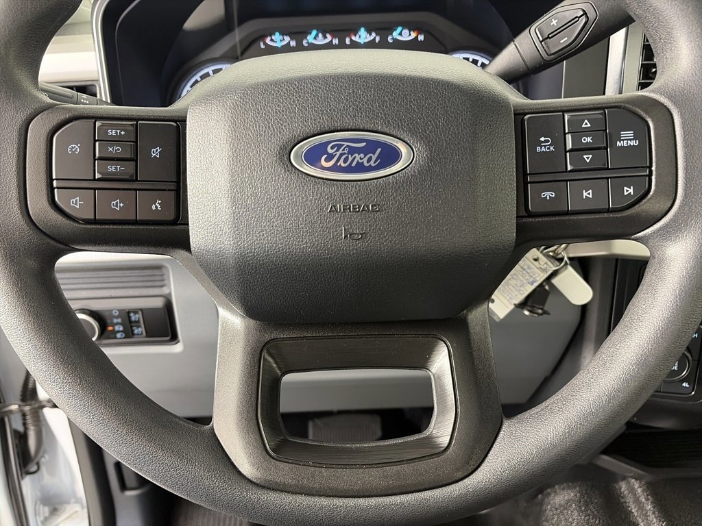 Certified 2025 Ford F350 XL w/ Snow Plow Prep Package image 15
