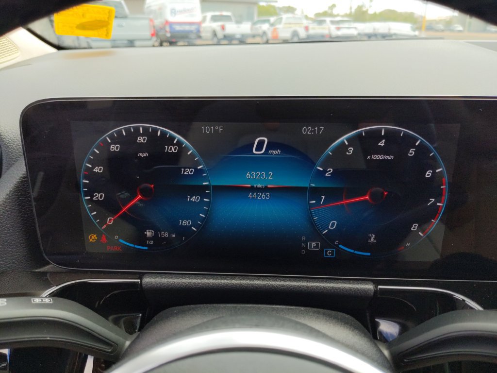 Used 2022 Mercedes-Benz GLA 250 4MATIC image 12