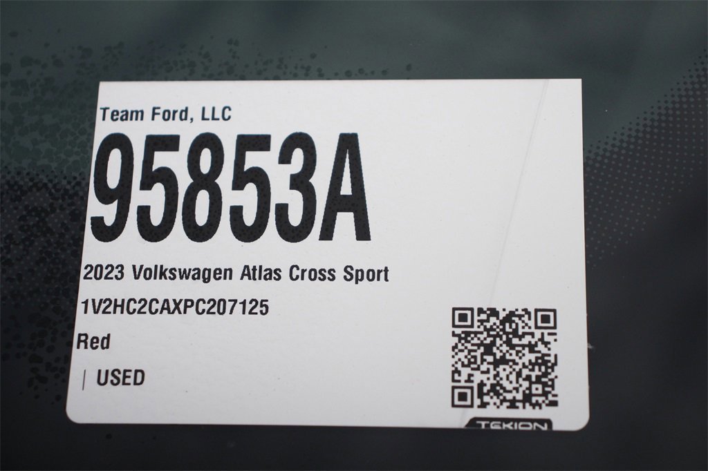 Used 2023 Volkswagen Atlas Cross Sport SE w/ Black Wheel Package image 31