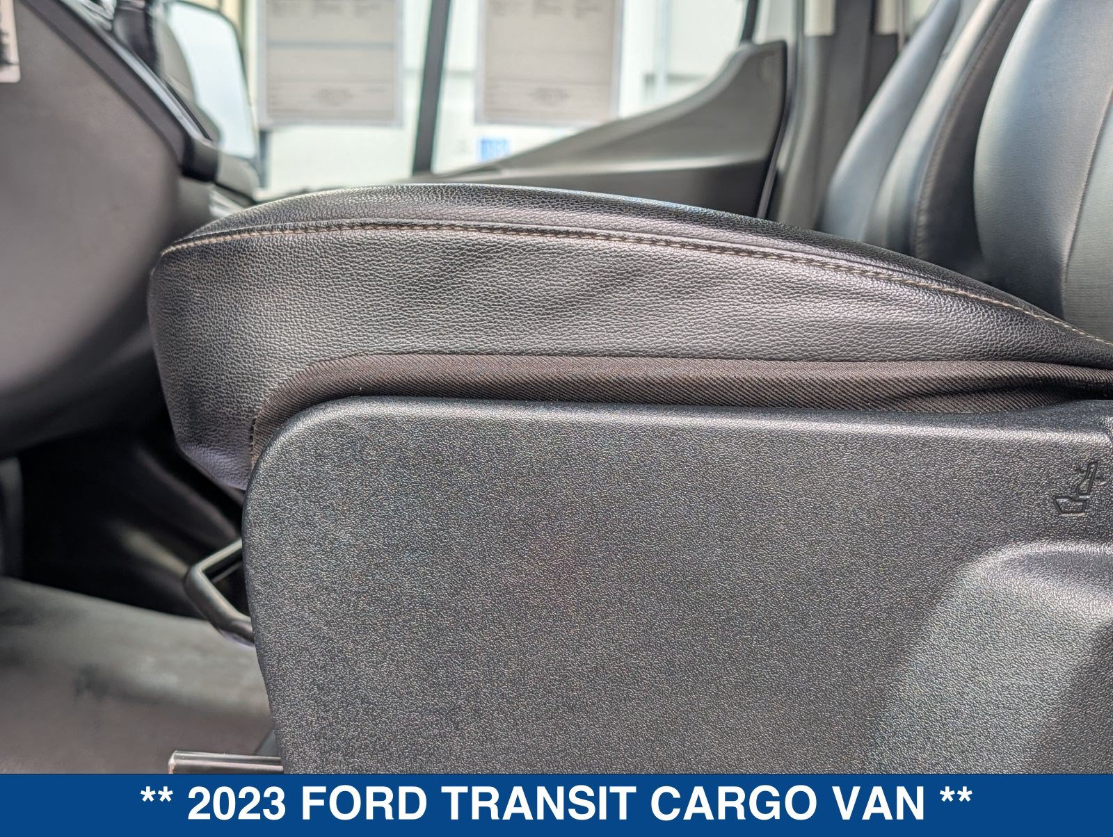 Certified 2023 Ford Transit 250 Medium Roof RWD image 21