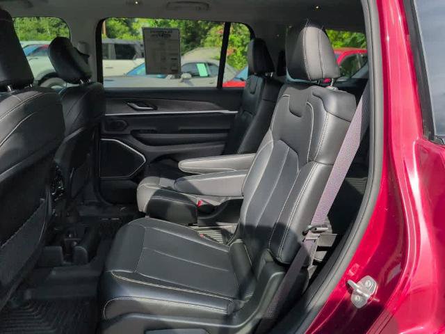 Used 2021 Jeep Grand Cherokee L Limited AWD/4WD image 14