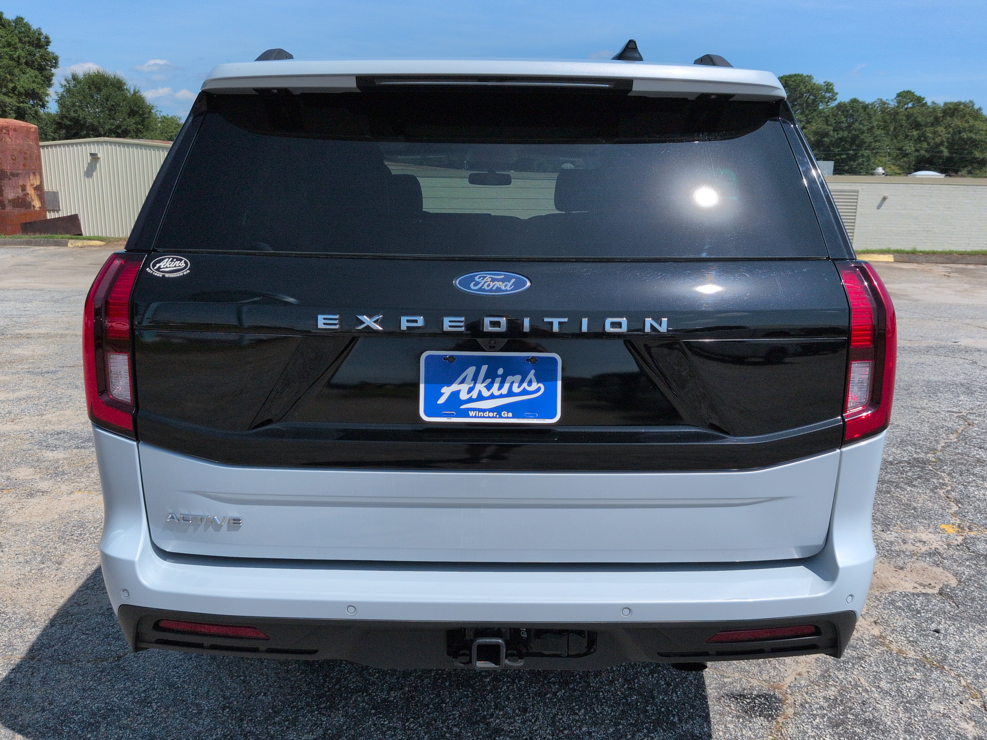 Certified 2025 Ford Expedition Active RWD image 4