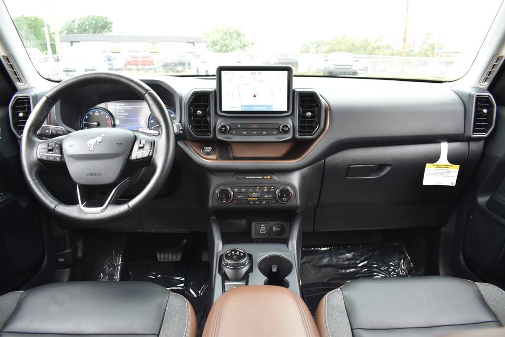 Certified 2023 Ford Bronco Sport Outer Banks w/ Tech Package AWD/4WD image 14