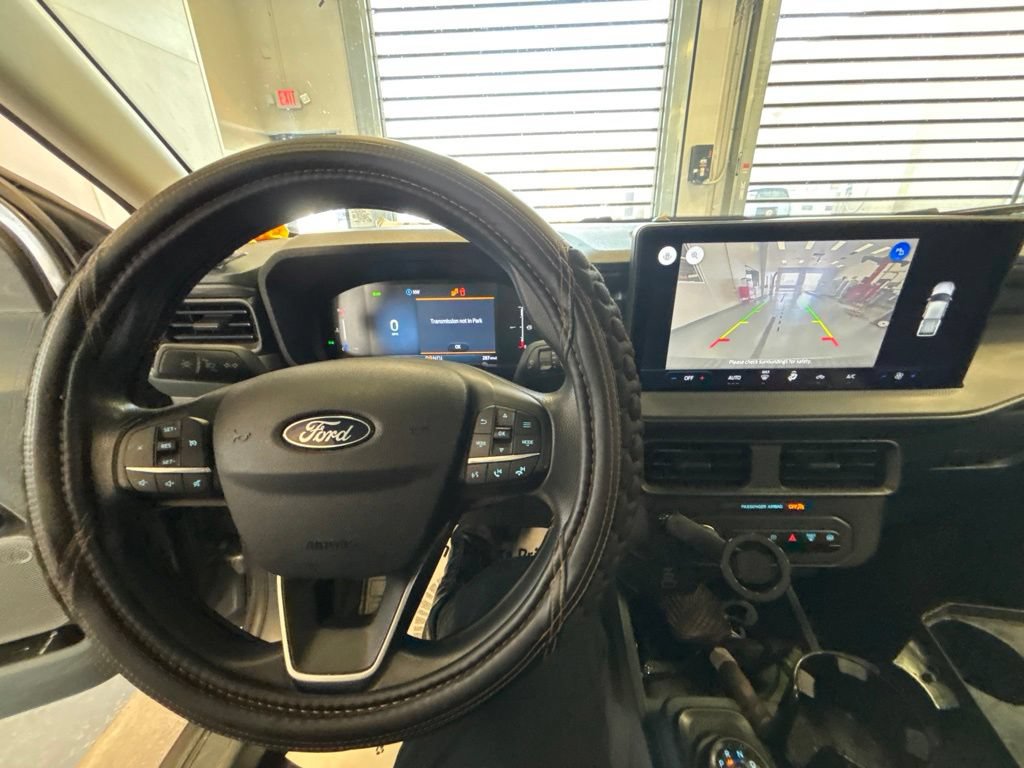 Certified 2025 Ford Maverick XL FWD image 5