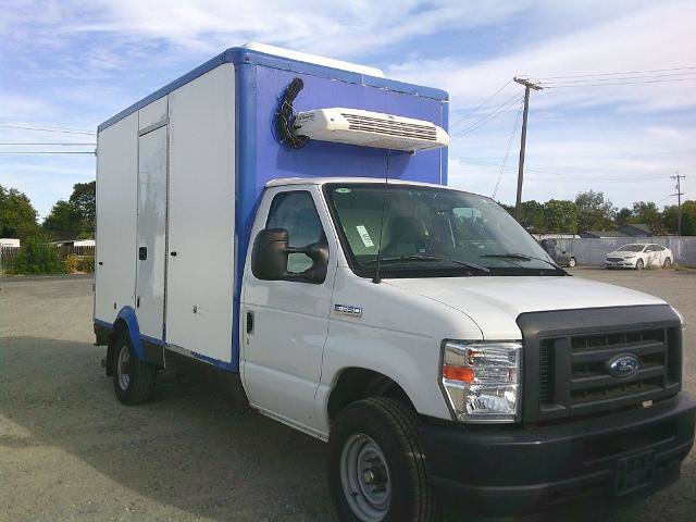 Certified 2023 Ford E-350 and Econoline 350 Super Duty w/ Power Windows & Locks Group RWD image 2